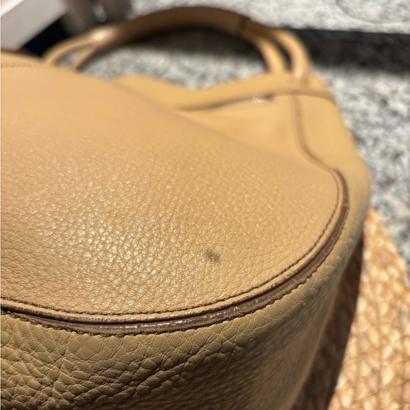 Cole Haan Classic Tan Shoulder Bag - Picture 3 of 8